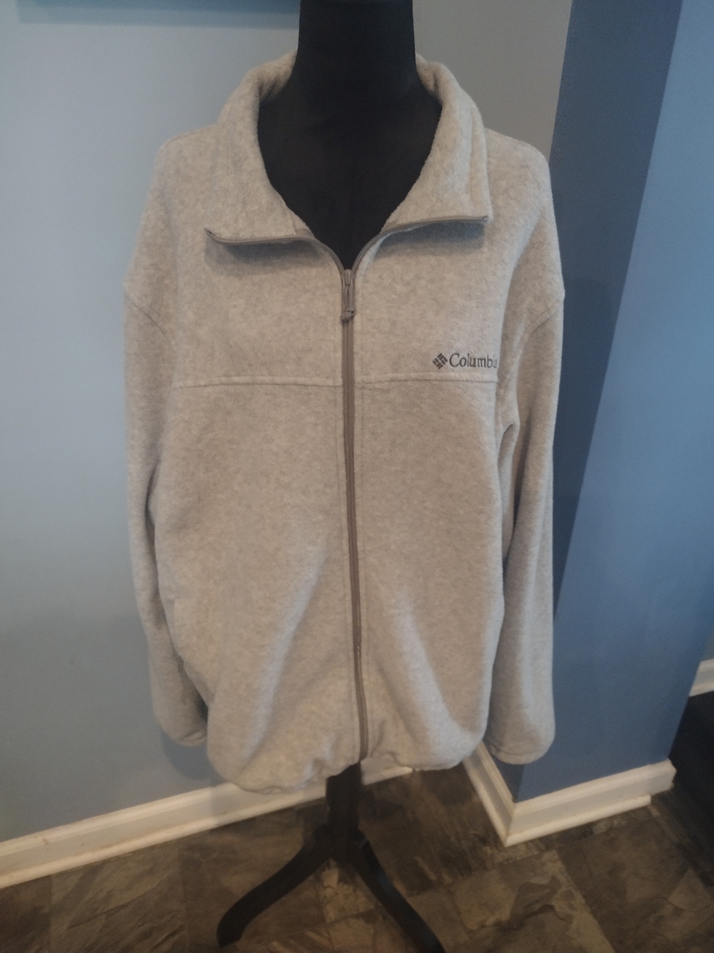 Columbia Men's Full-Zip Light Gray Fleece Jacket